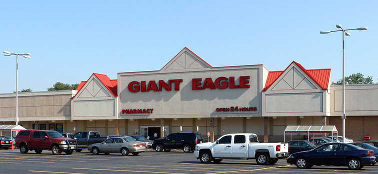 Frederick Shoppers World Giant Eagle Photo Crop