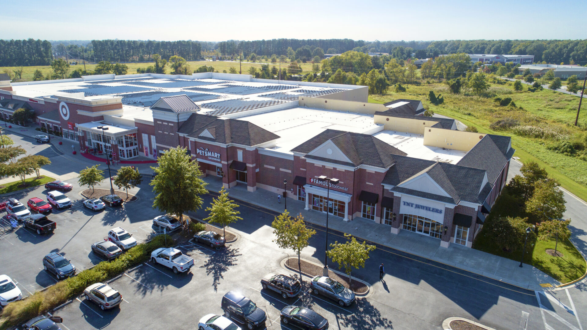 Waterside Village at Easton | HR Retail